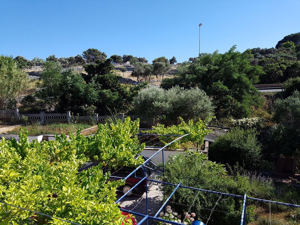 Apartment Malvina Mali Lošinj Esterno foto