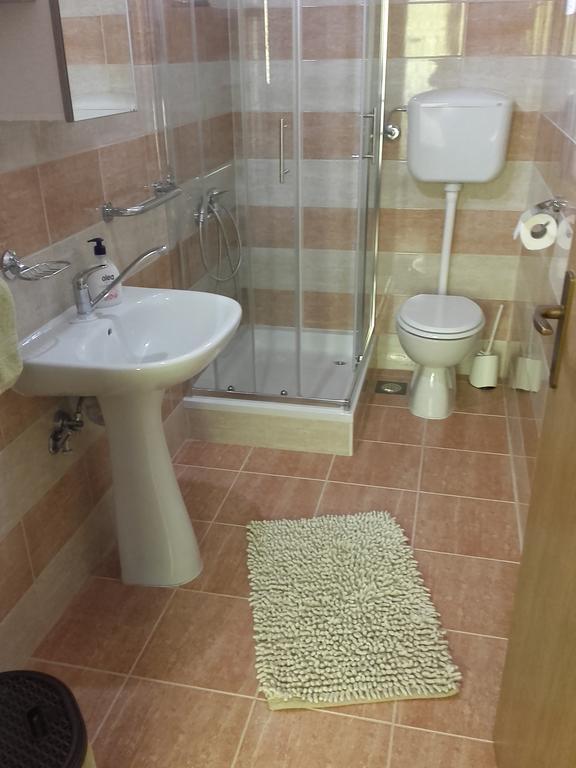 Apartment Malvina Mali Lošinj Esterno foto