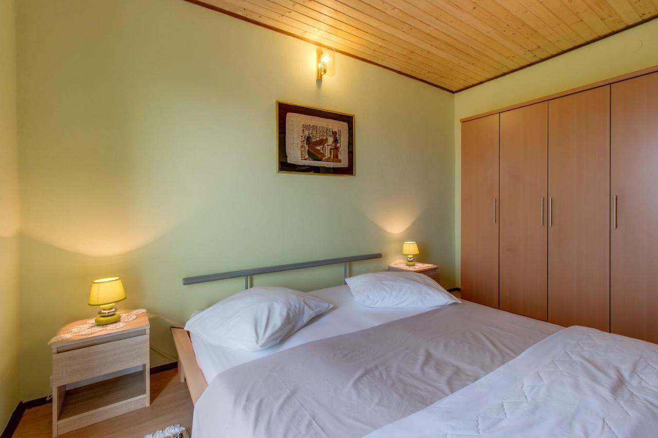 Apartment Malvina Mali Lošinj Esterno foto